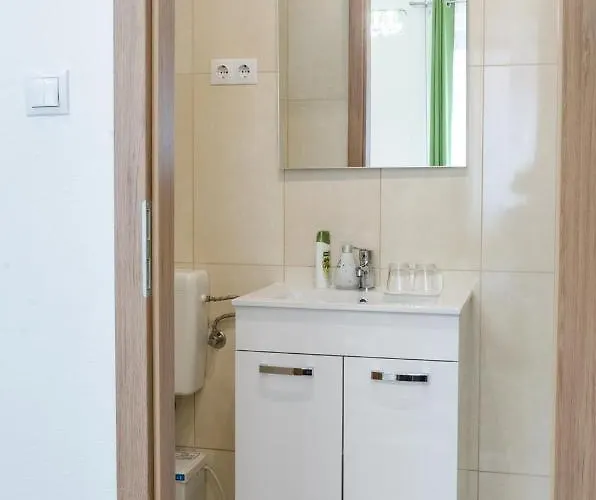 3 En Bedroom Flat In The Main Centre For 6ppl, 3bdr,3bthr,ac Appartement