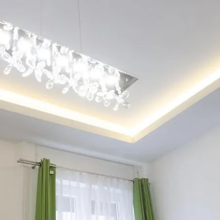 Apartamento 3 En Bedroom Flat In The Main Centre For 6ppl, 3bdr,3bthr,ac
