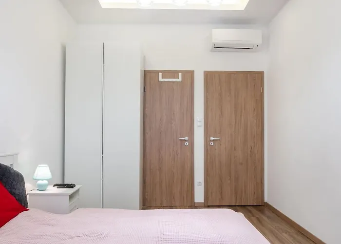 3 En Bedroom Flat In The Main Centre For 6ppl, 3bdr,3bthr,ac * Budapest