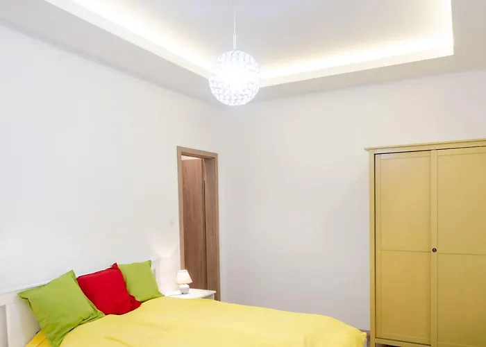 3 En Bedroom Flat In The Main Centre For 6ppl, 3bdr,3bthr,ac Apartamento
