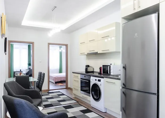Apartamento 3 En Bedroom Flat In The Main Centre For 6ppl, 3bdr,3bthr,ac Budapest