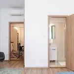 3 En Bedroom Flat In The Main Centre For 6ppl, 3bdr,3bthr,ac