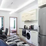 Apartament 3 En Bedroom Flat In The Main Centre For 6ppl, 3bdr,3bthr,ac Budapeszt